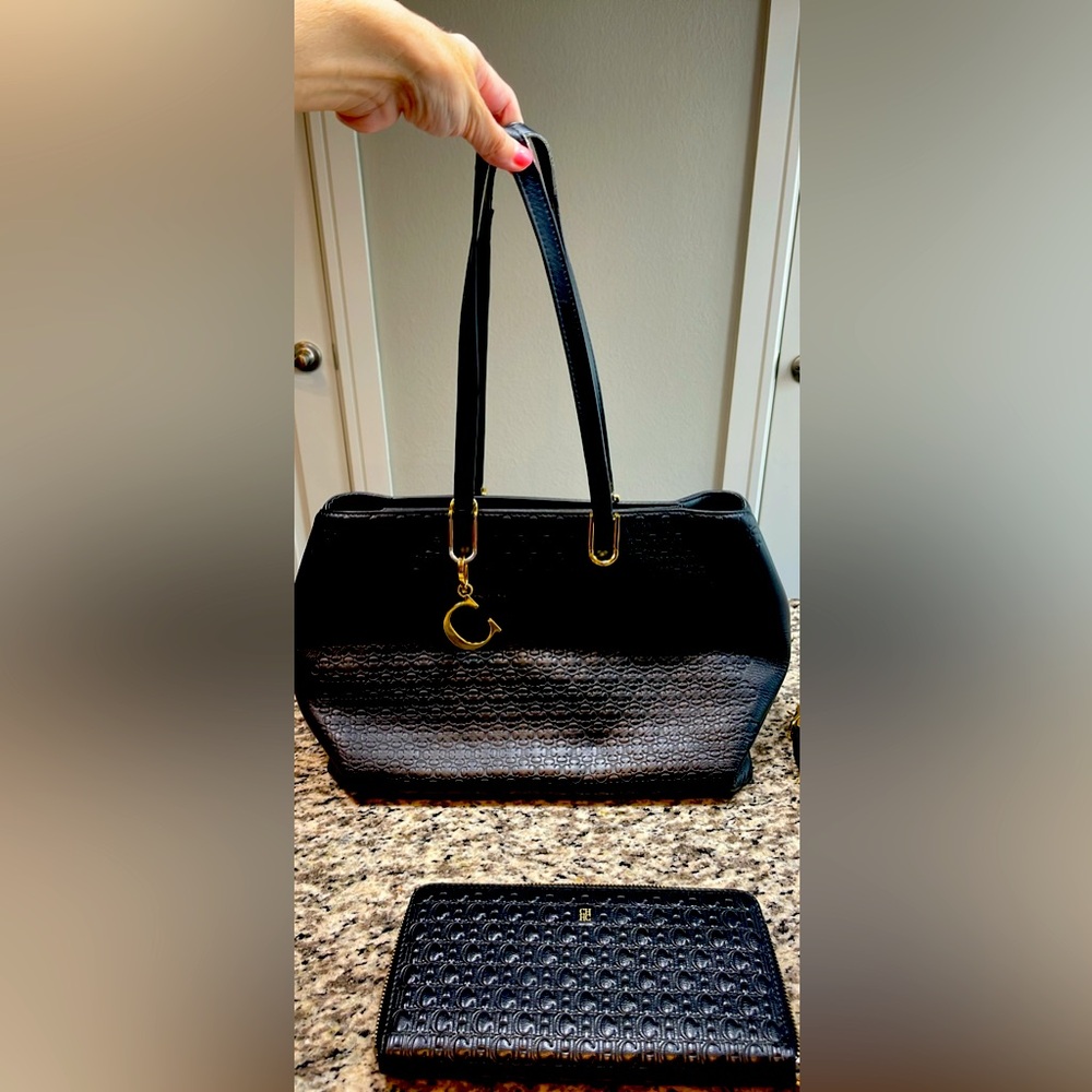 Carolina Herrera Tote & Matching Zipper Wallet & Dust Bag